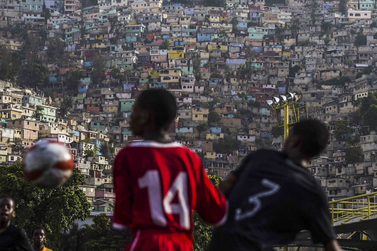 Entenda a situação econômica do Haiti, adversário do Brasil na Copa