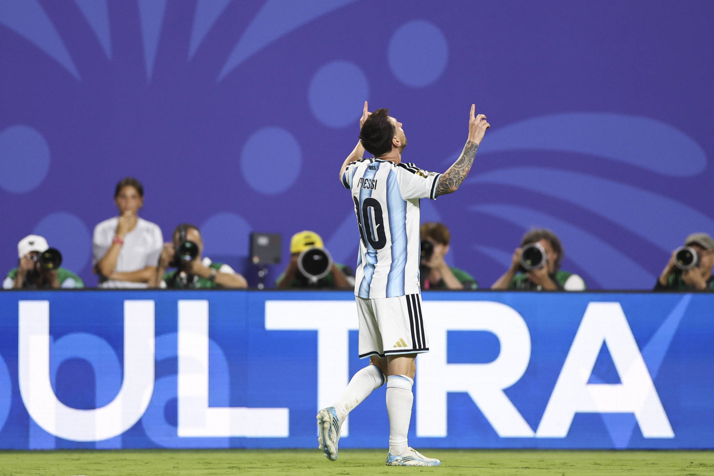 Opinião - O Último Messi: Como um canal de streaming matou o pai de Messi