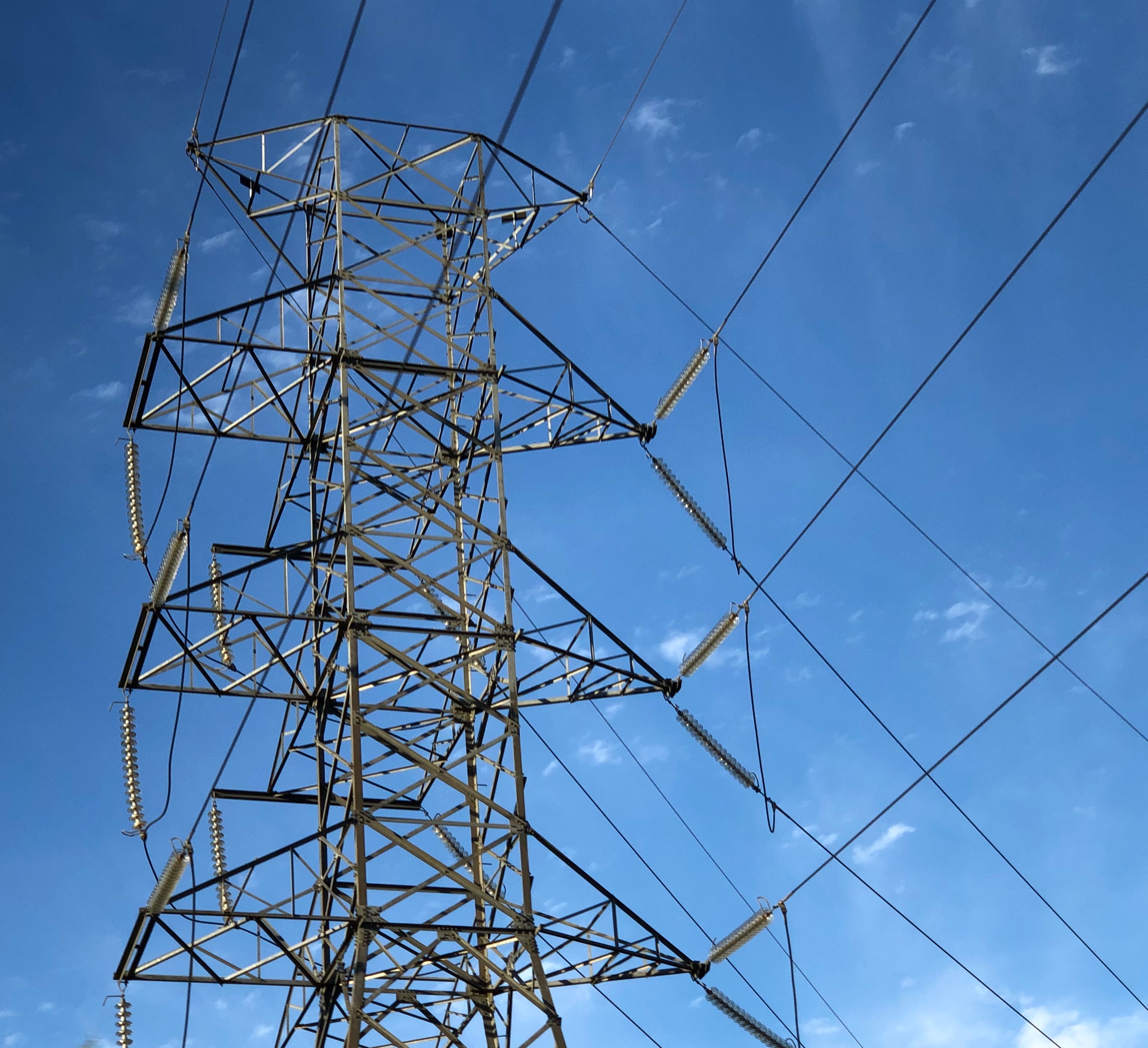 Coelba (CEEB5) e Elektro Redes (EKTR4) anunciam JCP