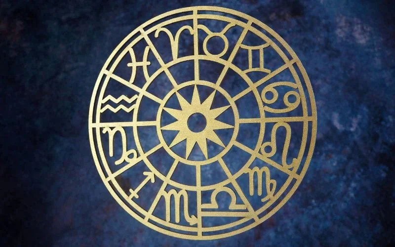 HORÓSCOPO: Confira a previsão para o seu signo nesta sexta