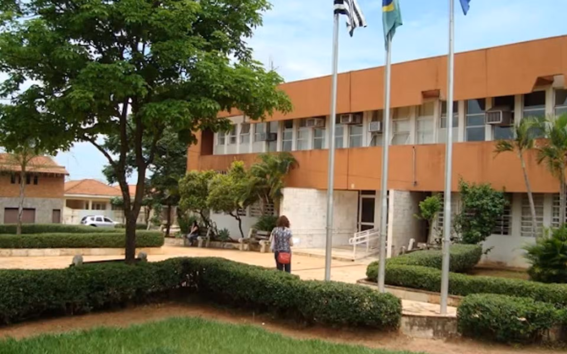 Mulher é condenada por tentar matar ex
