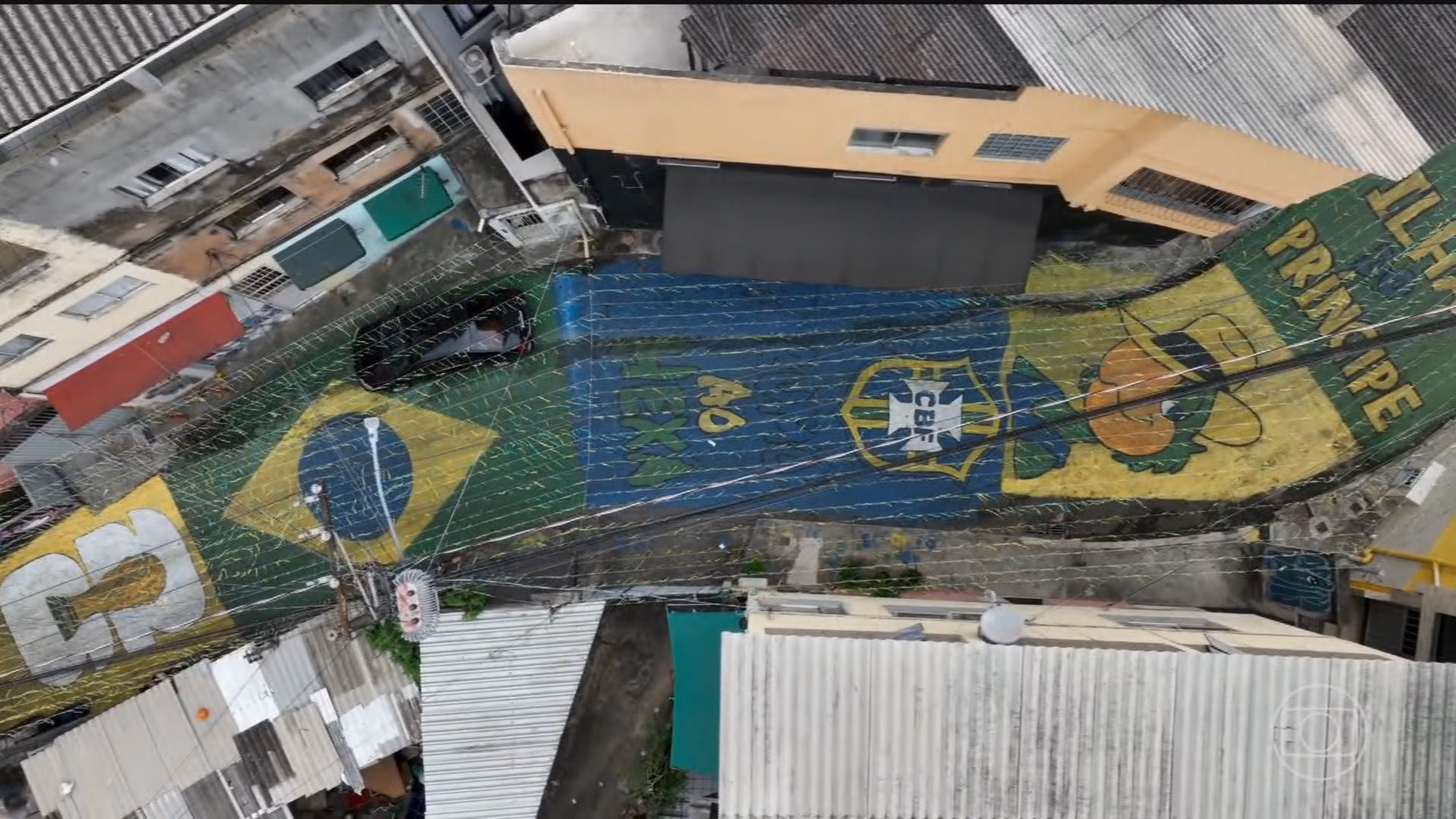 Clima de Copa: criatividade e amor pela Seleção colorem ruas do Brasil