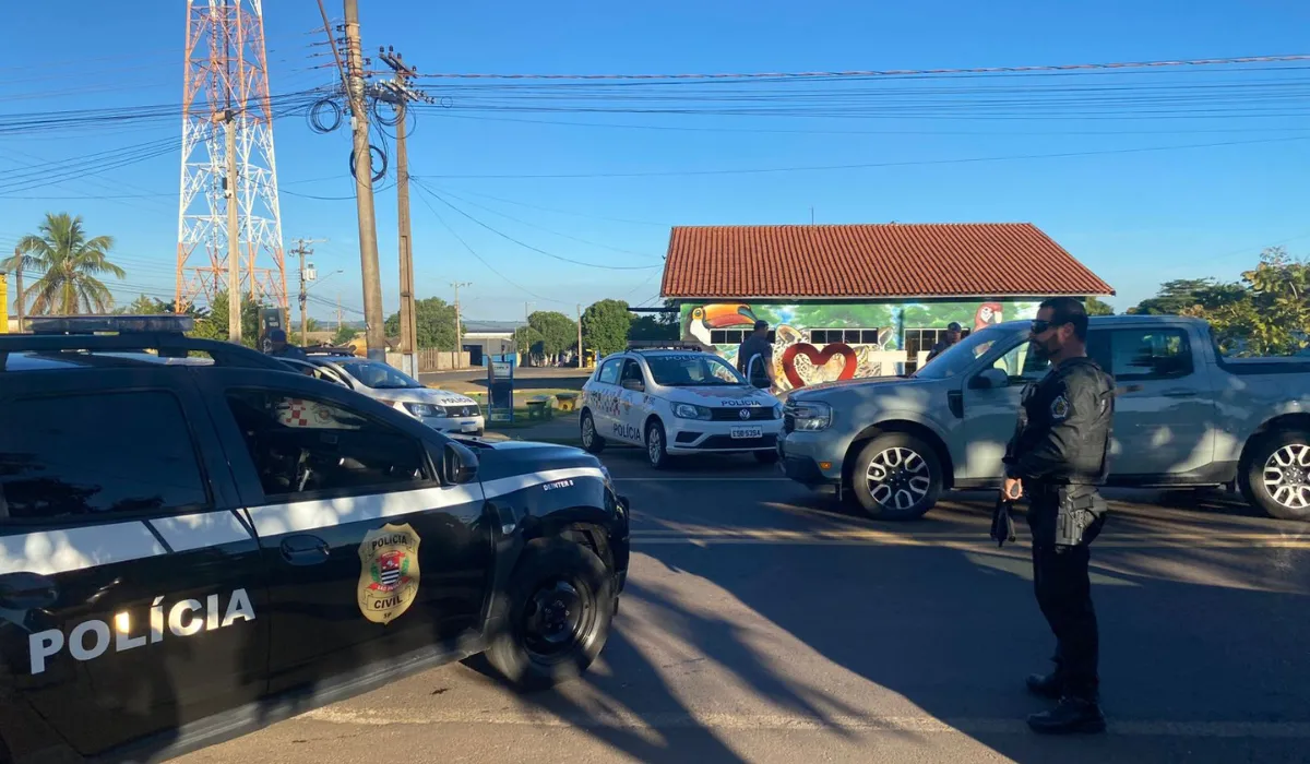 Mulher foragida é presa em operação integrada das polícias Civil e Militar no interior de SP
