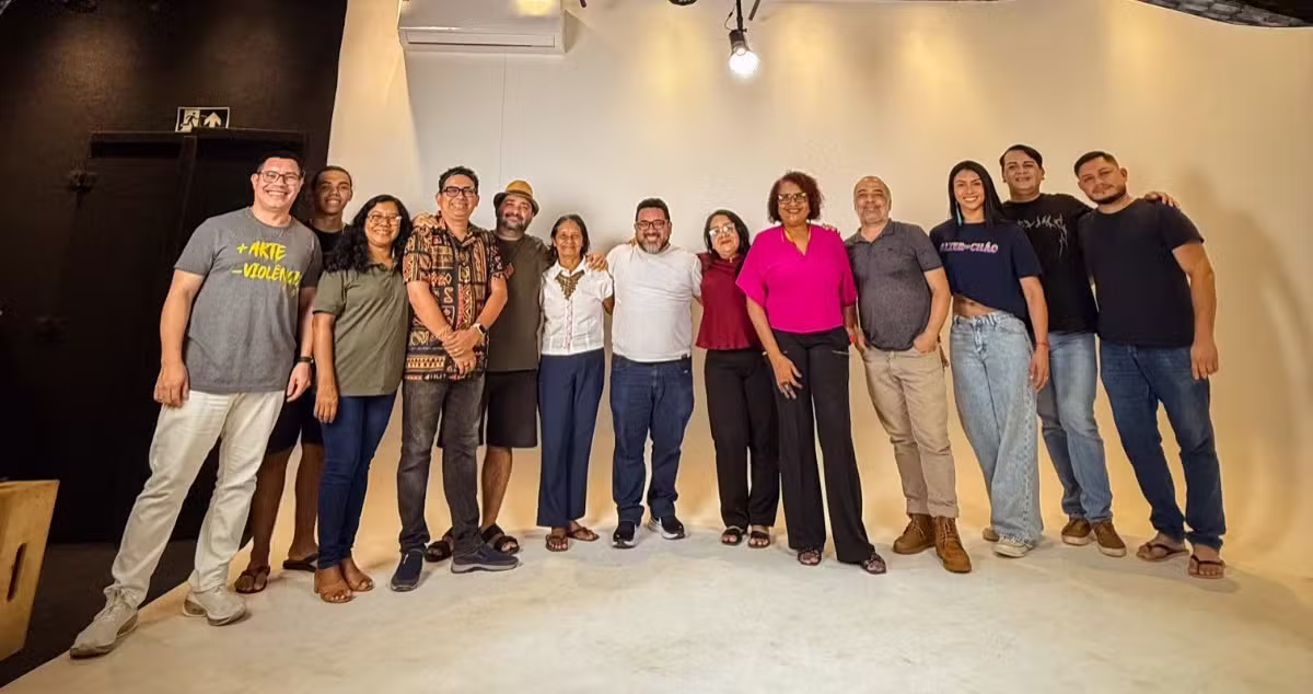 Vídeo reúne 17 artistas e marca lançamento da campanha #VáAoTeatro em Santarém